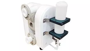 Chemically resistant diaphragm pump with extra suction lift